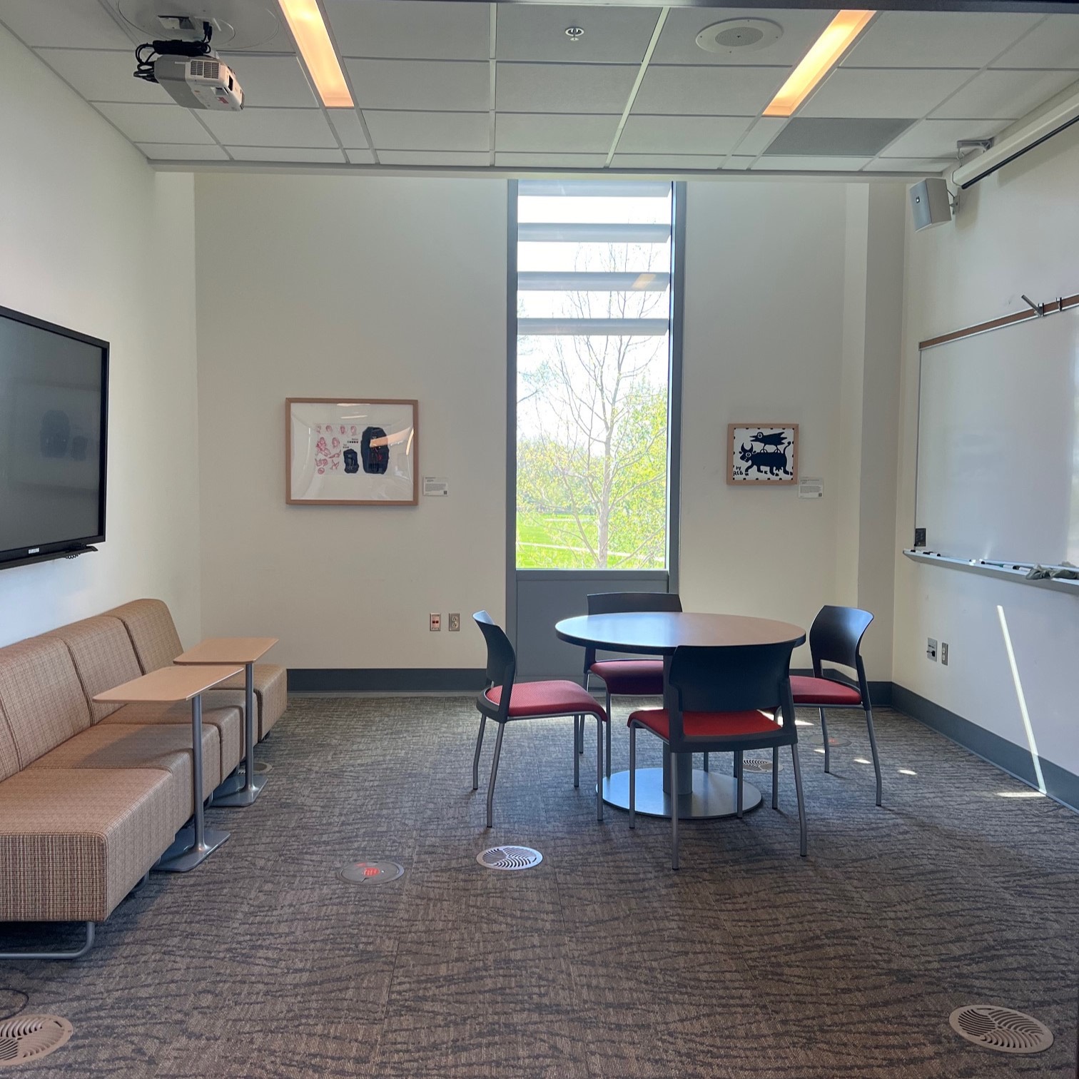 Photo of the Knowledge Market Consultation Room